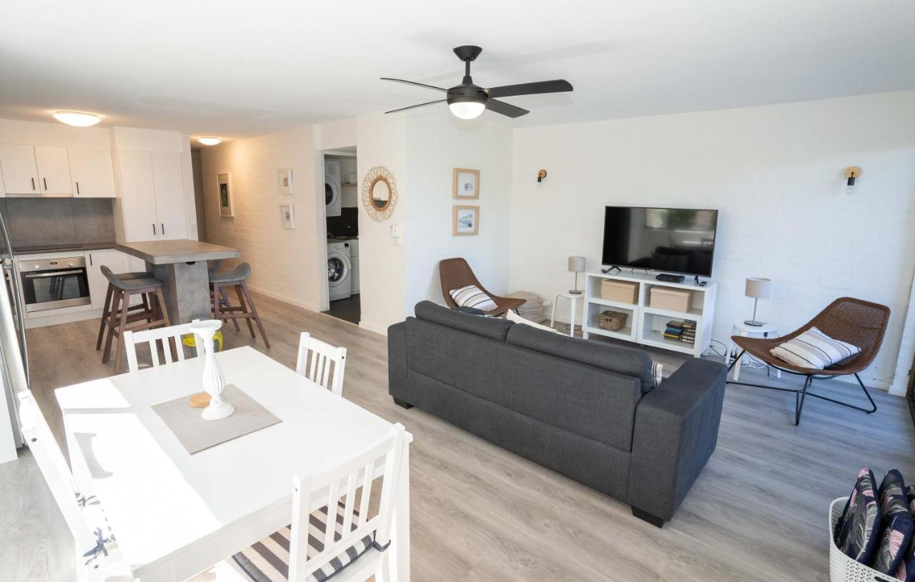 Myuna Holiday Apartments 누사 외부 사진