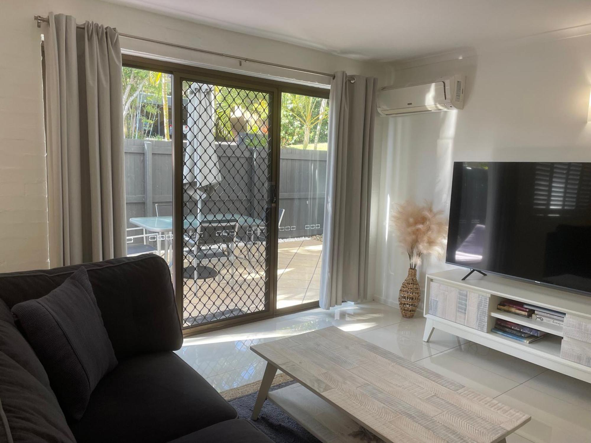 Myuna Holiday Apartments 누사 외부 사진