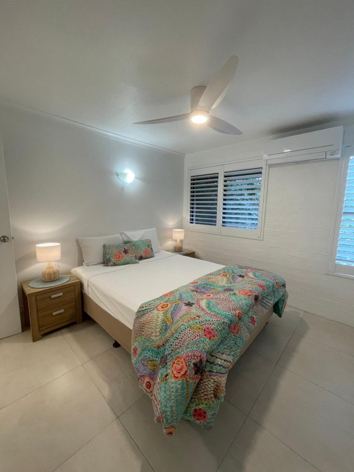 Myuna Holiday Apartments 누사 외부 사진