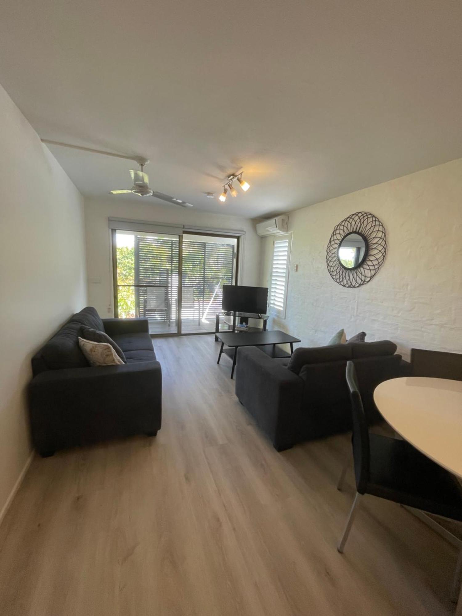 Myuna Holiday Apartments 누사 외부 사진