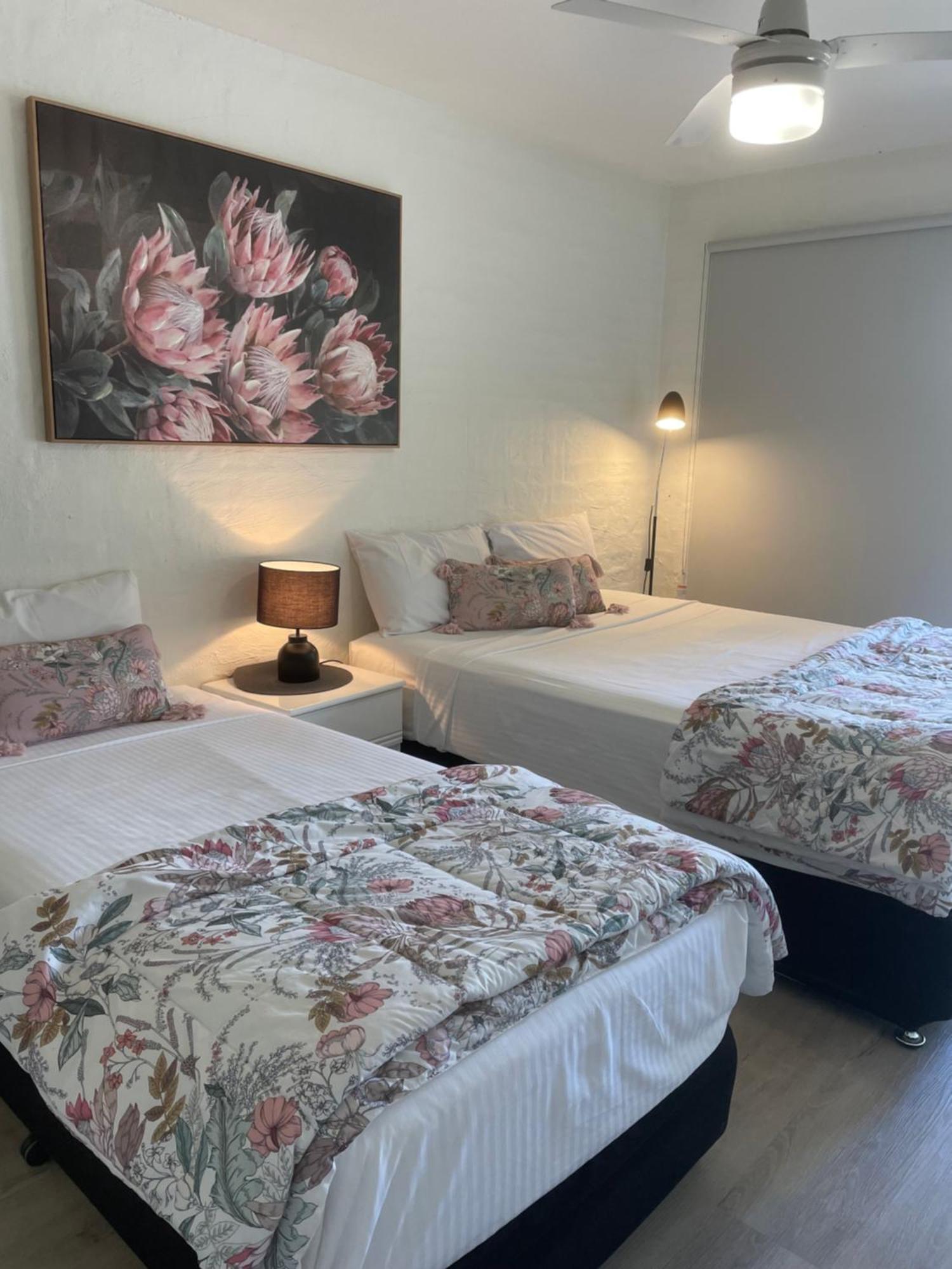 Myuna Holiday Apartments 누사 외부 사진